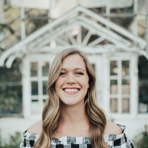 Meet your Posher, Stephanie